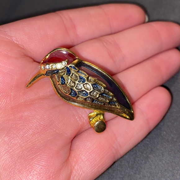 3/$30 Vintage Humming Bird Brooch - Picture 2 of 4